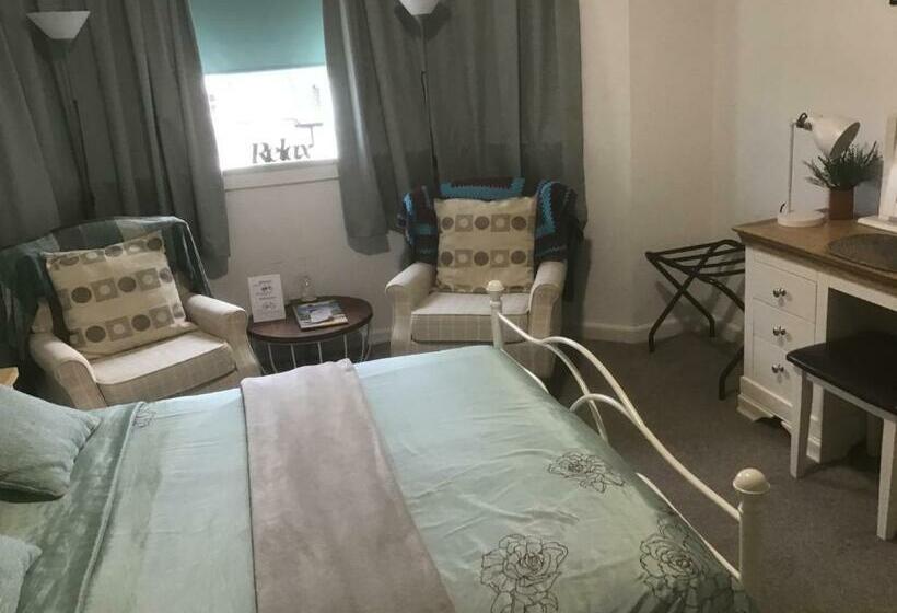带共用浴室的标准房间, Alba B & B