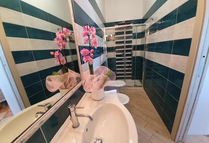 سوئیت جونیور خانوادگی, La Palombara B&b