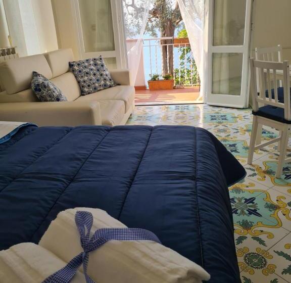 سوئیت جونیور خانوادگی, La Palombara B&b