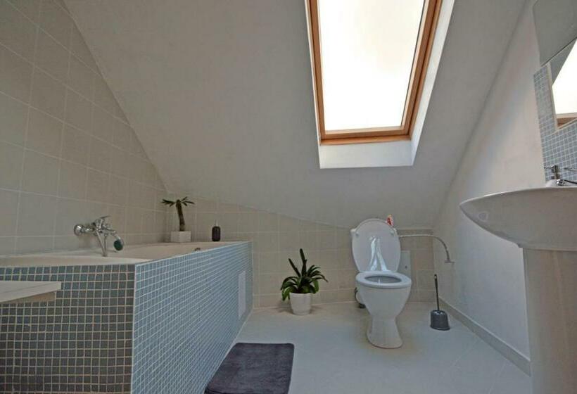 Номер Стандарт, Casa Ado
