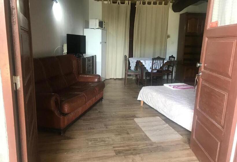 Апартаменты 2 Спальни, Casa Das Pombas