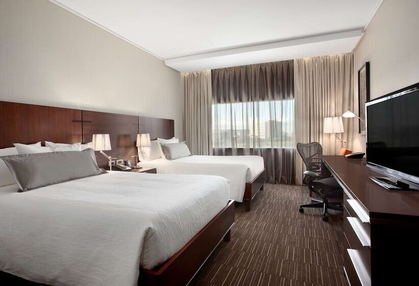 اتاق استاندارد با 2 تخت دوبل, Hilton Garden Inn Santiago Airport