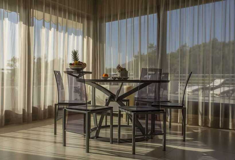 침실 2개 디럭스 아파트, The Residence Apart