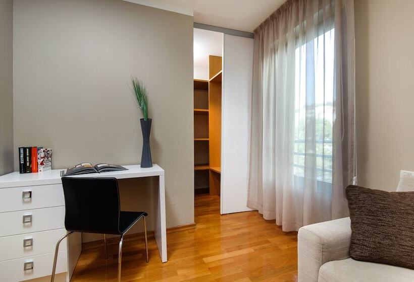 Апартаменты Deluxe 2 Спальни, The Residence Apart