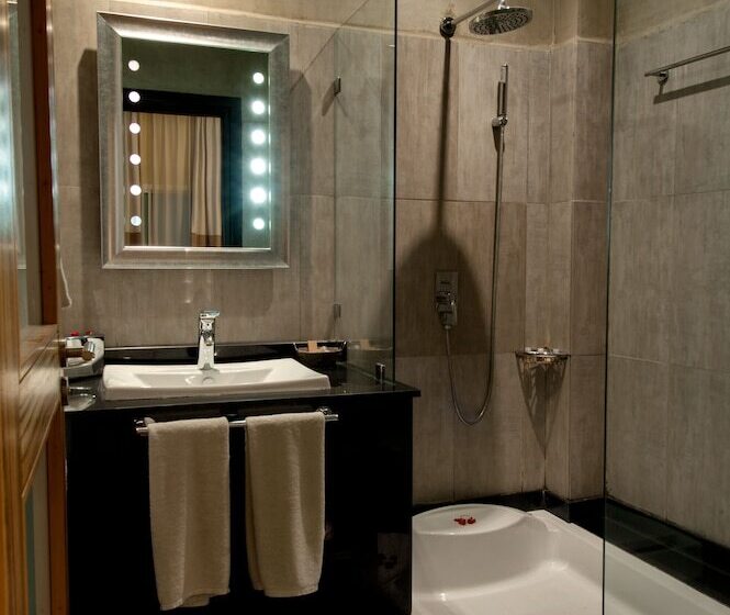 Президентский Люкс, Park Suites Hotel & Spa Luxury Boutique