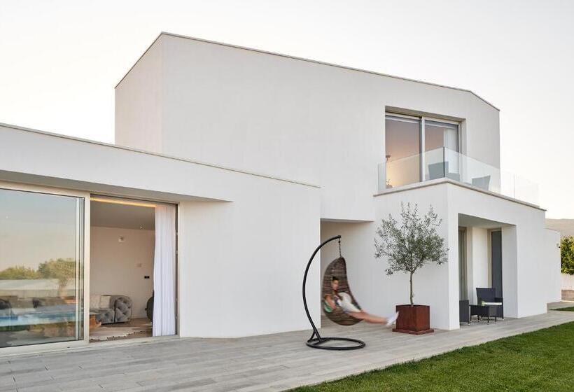 Вилла 1 Спальня, Oliveira House