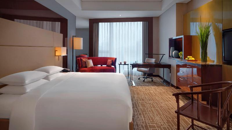 Номер Клуб Кровать Кинг, Hyatt Regency Jinan