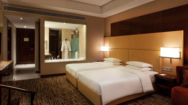 Standard Room, Hyatt Regency Jinan