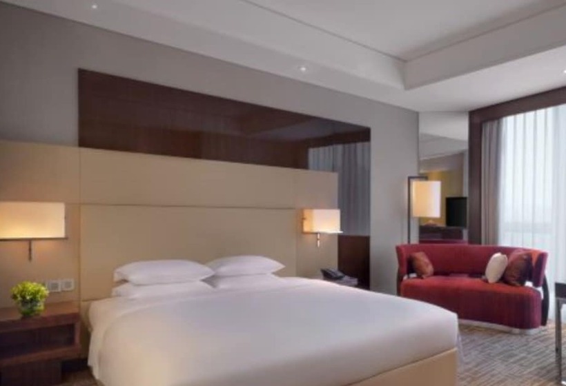 Deluxe Room, Hyatt Regency Jinan
