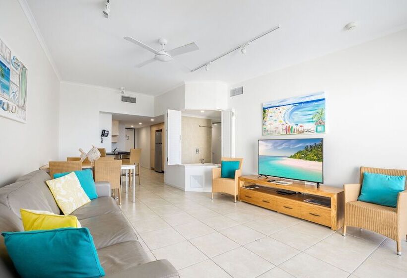 Апартаменты 1 Спальня с Балконом, Rolling Surf Resort