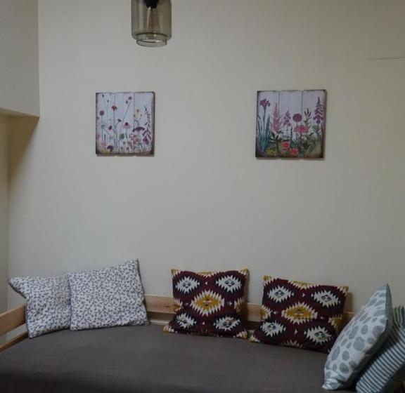 Семейный Номер, Les Magranes Bed & Breakfast