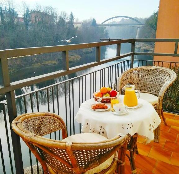 Семейный Номер, B&b Pontevecchio