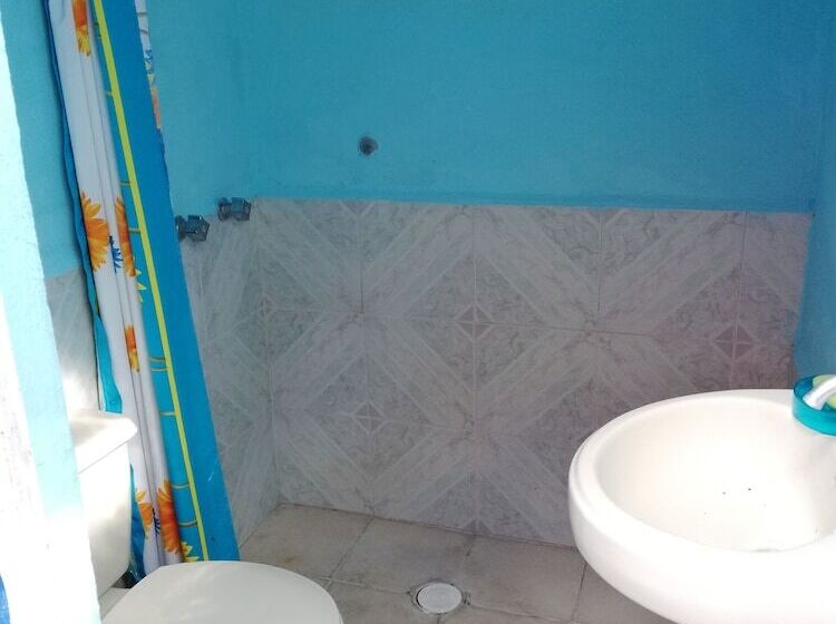 Номер Стандарт Индивидуальный, Habitaciones Amuebladas. Poliforum/centro