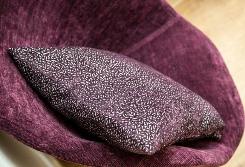חדר דלוקס, The Hugo   Hotel Concept Canterbury