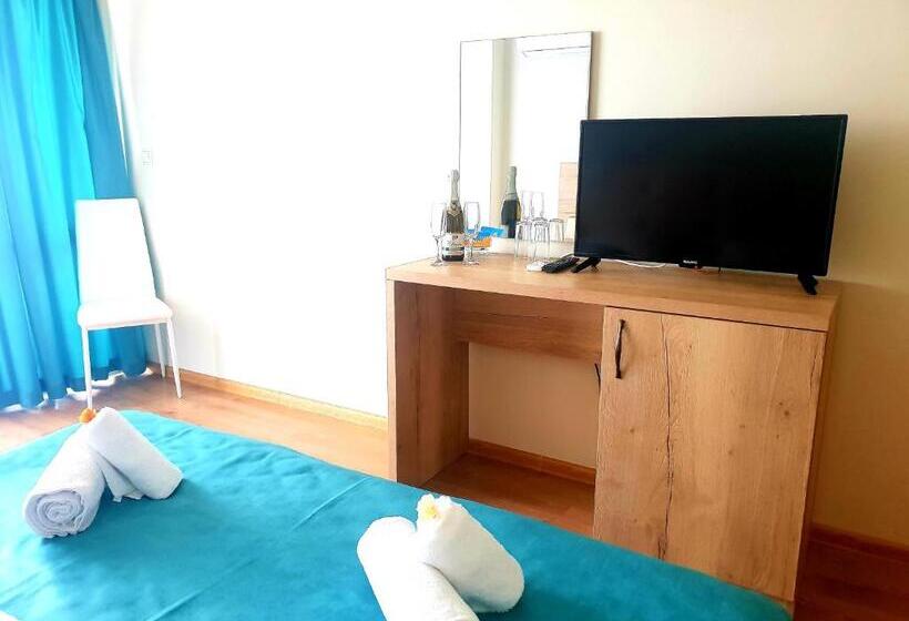 Номер Стандарт Вид на Море с Балконом, Sea View Hills