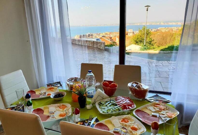 Номер Deluxe, Sea View Hills