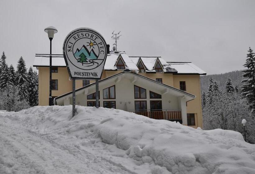 آپارتمان 3 خوابه, Skiresort Pec Poustevnik