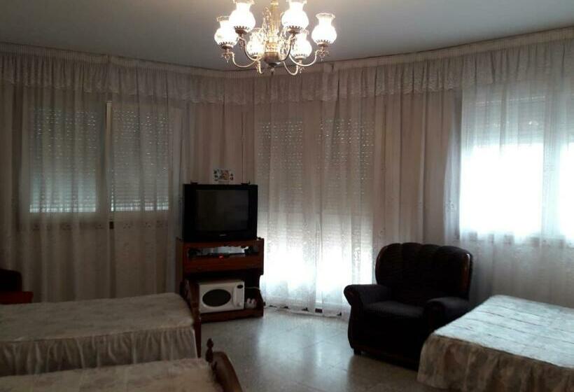 Quarto Quádruplo Estandar, Albergue Agarimo