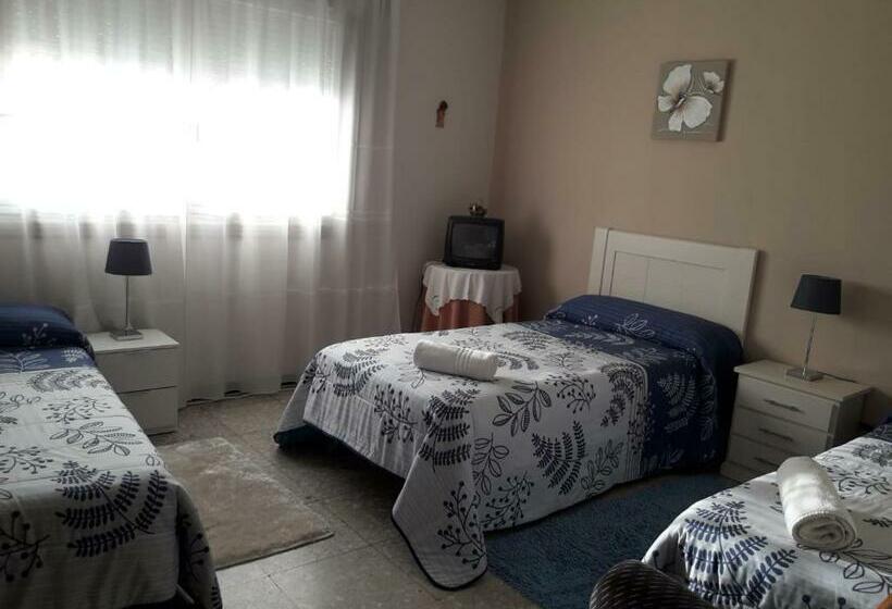 Cama em Quarto Compartilhado, Albergue Agarimo