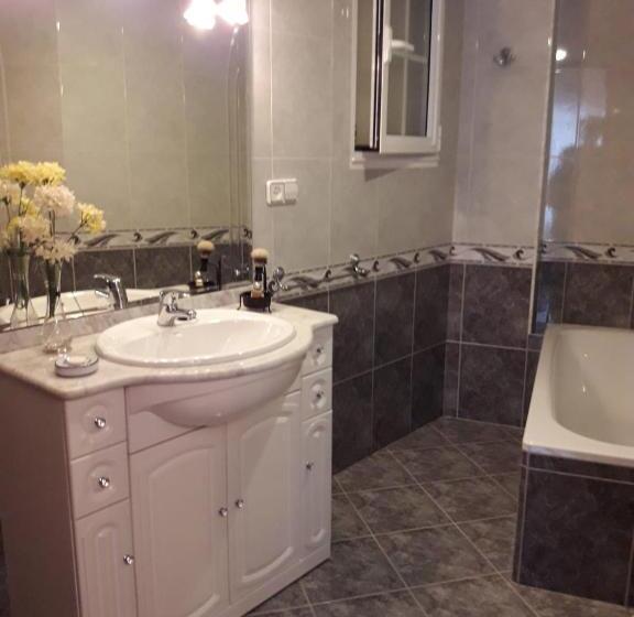 Номер Стандарт, Albergue Agarimo