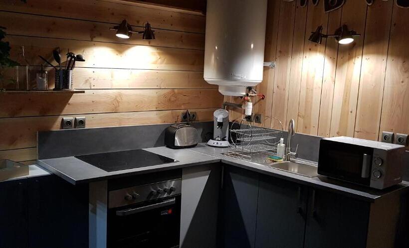 Апартаменты 1 Спальня, Cabane à Drine