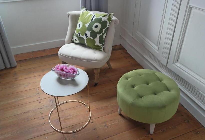 Номер Deluxe, Maison De Maître Elegia