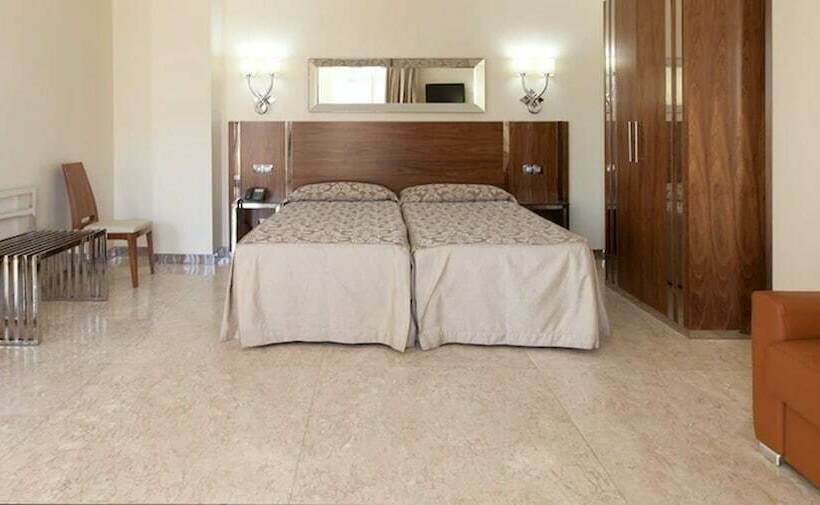 اتاق استاندارد, Gran Hotel Corona Sol