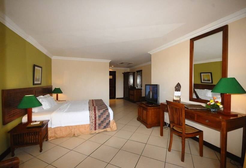 اتاق لوکس, Aanari Hotel & Spa