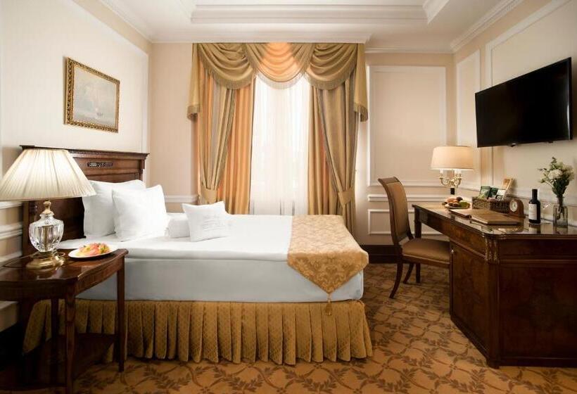 اتاق استاندارد یک نفره, Nobil Luxury Boutique