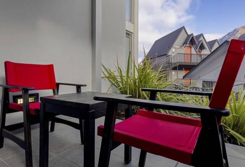 Номер Superior, Scenic Suites Queenstown