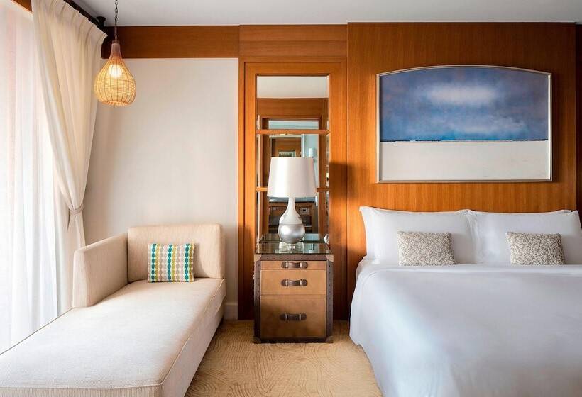 Номер Superior Боковой Вид на Море, The St. Regis Saadiyat Island Resort, Abu Dhabi