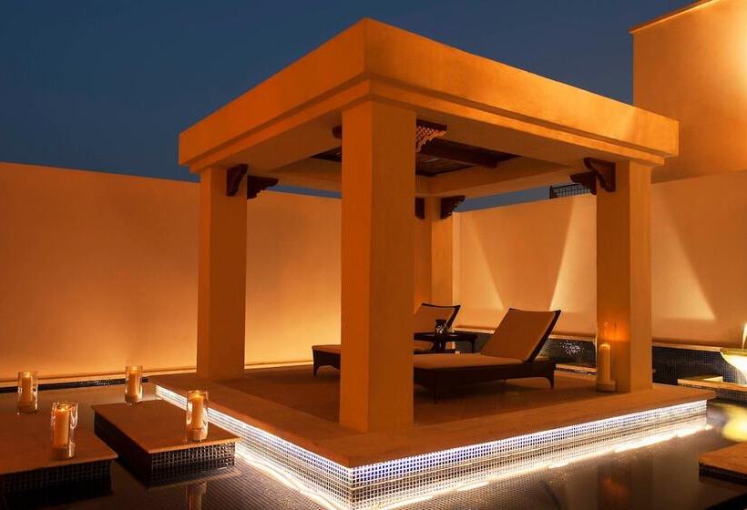 Люкс Вид на Сад, The St. Regis Saadiyat Island Resort, Abu Dhabi