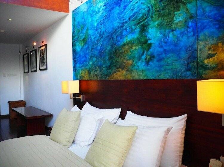 Люкс Повышенной Комфортности, Michelle Boutique Hotel