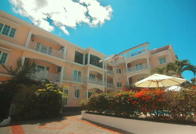 آپارتمان 1 خوابه همکف, Residence Capri
