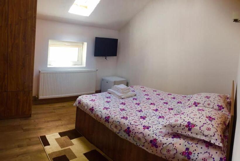 Номер Deluxe Кровать Кинг, Vila Perla Govorei