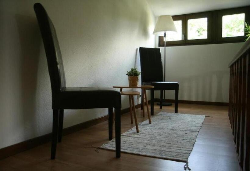 Номер Стандарт Вид на Сад, B&b Circuitez Vous
