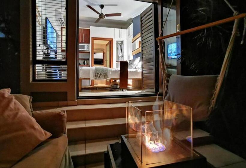Deluxe Suite Sea View, Jakita S Guest House