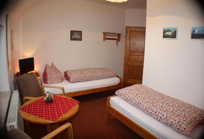اتاق استاندارد, Pension Kronenburghof
