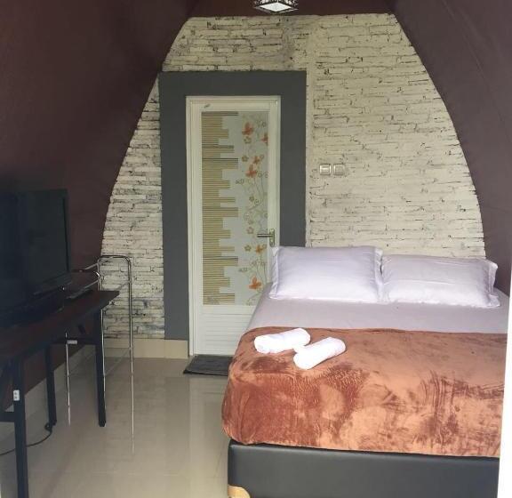 Номер Deluxe с Балконом, Bromo Camp House