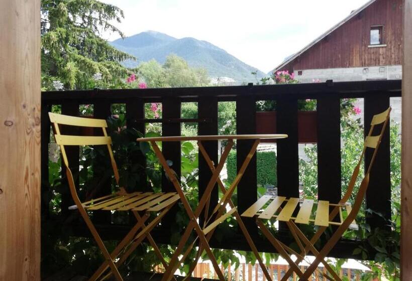 آپارتمان 1 خوابه با بالکن, B&b Et Apartments Moulin Du Martinet
