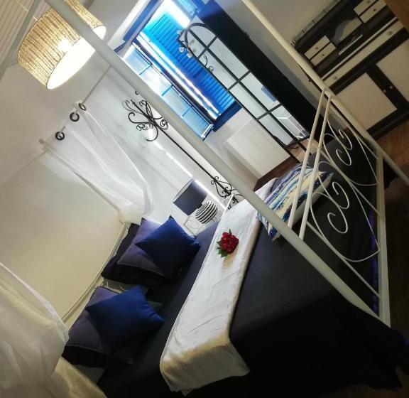 Standard room with outdoor bath, Parfumu Di Celu