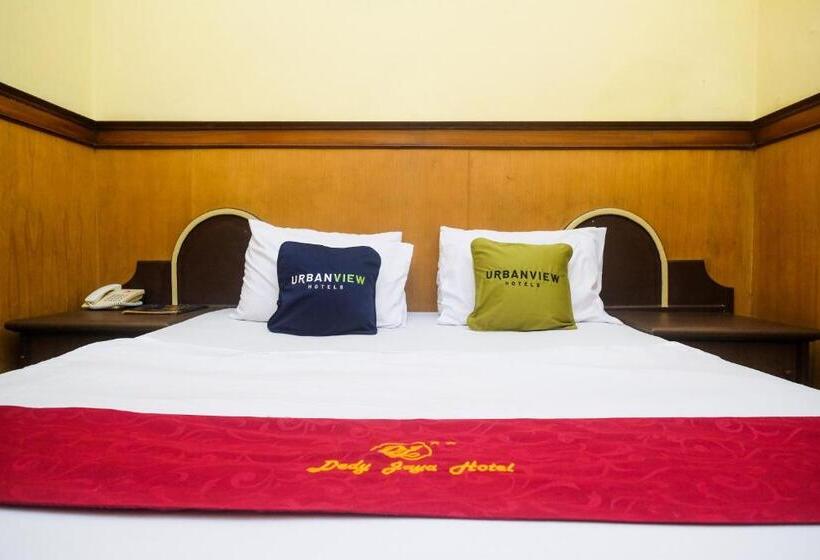 Номер Стандарт, Urbanview Hotel Dedy Jaya Brebes