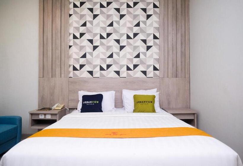 Номер Superior, Urbanview Hotel Dedy Jaya Brebes