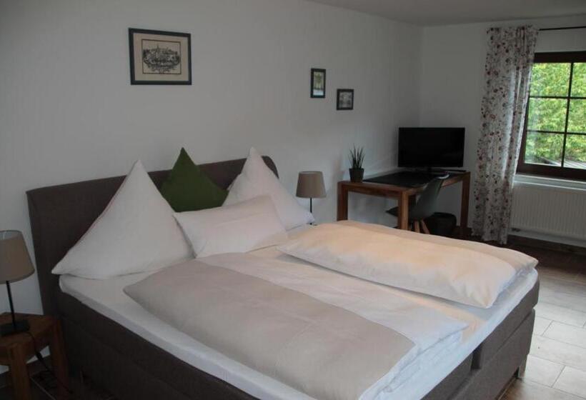 标准间, Gästezimmer Gier
