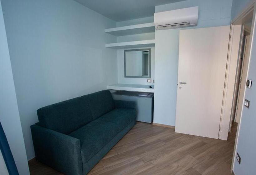 Четырехместный Номер Стандарт, Odissea Residence E Rooms