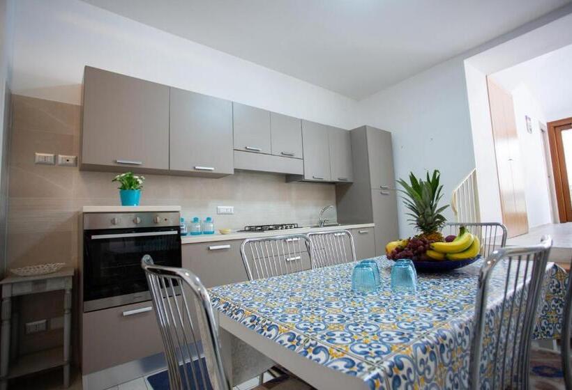 Апартаменты 1 Спальня с Террасой, Odissea Residence E Rooms