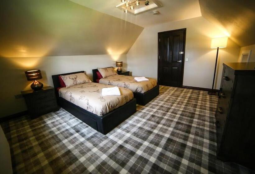 Standard room with outdoor bath, Whitehouse B&b