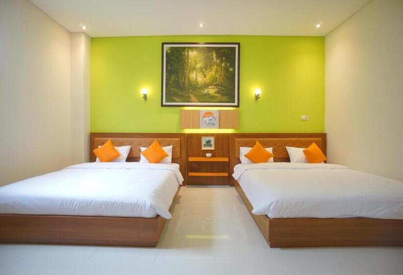 Семейный Номер Deluxe, The Cabin Tanjung Hotel Wonosobo