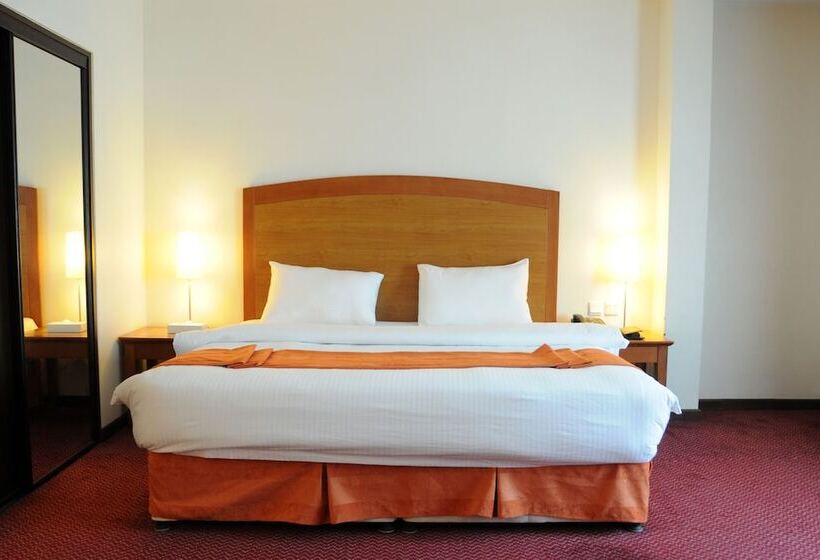 Полулюкс, Hala Hotel Alkhobar