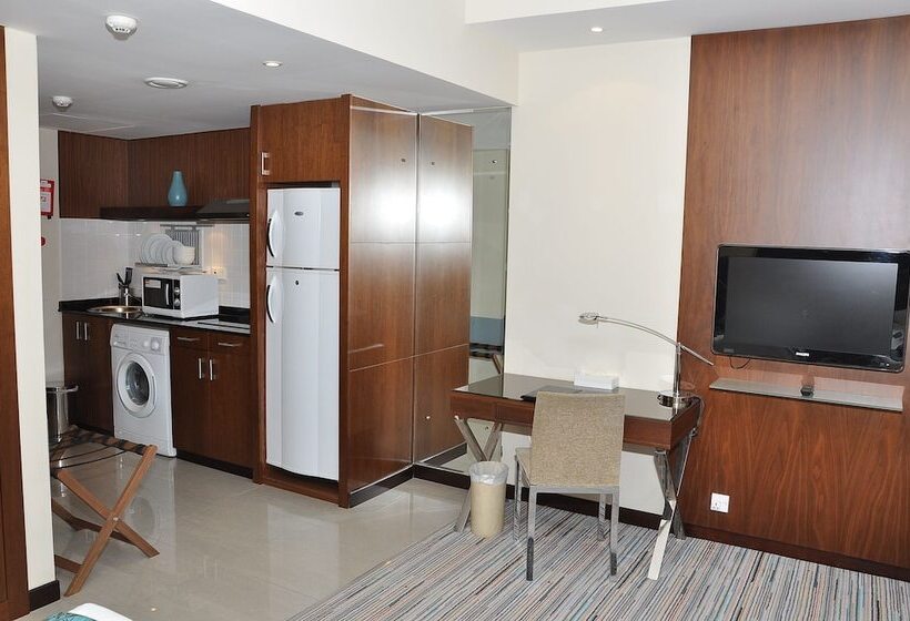 Студия Классика, Phoenix Plaza Hotel Apartments